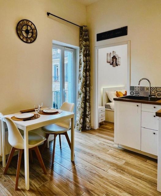 Charmant Et Lumineux Appartement Montpellier Exteriör bild